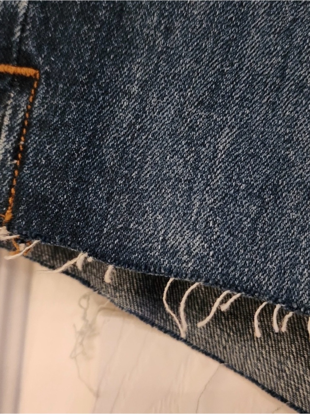 Good American Indigo Cut-Off Denim Shorts - Picture 3 of 6